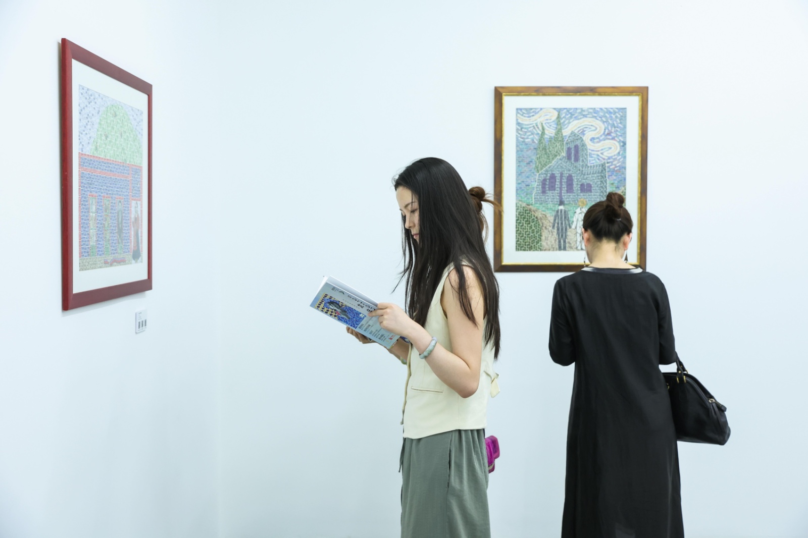 🐲桑尤特邮票艺术展——龙年，在798艺术区瀚艺术空间正式开幕！